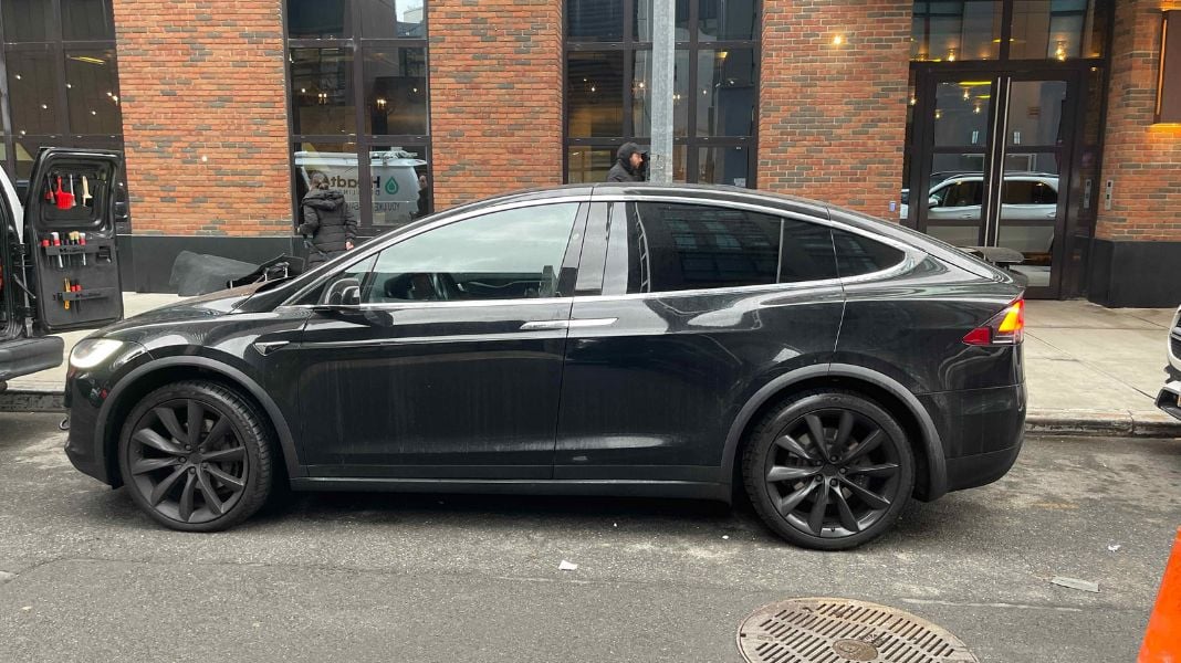 Tesla X Side Before Detail